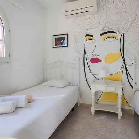 Vila Beach Villa Tierra With Private Heated Pool, Bbq & Fast Wifi By Amazzzing Travel