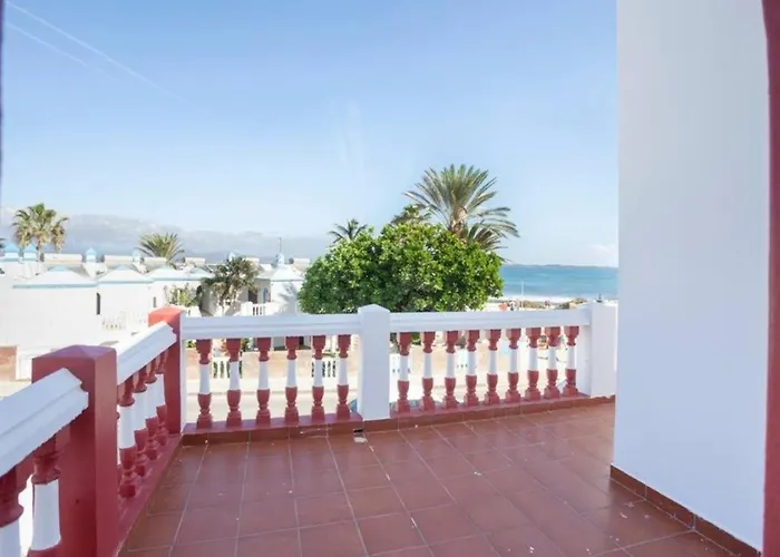 Villa Corralejo Beach Villa Tierra With Private Heated Pool, Bbq, Fast Wifi & Breathtaking Views By Amazzzing Travel *