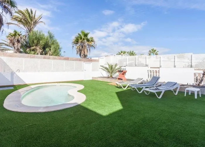 Villa Corralejo Beach Villa Tierra With Private Heated Pool, Bbq, Fast Wifi & Breathtaking Views By Amazzzing Travel *