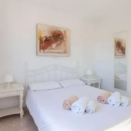 빌라 Beach Villa Tierra With Private Heated Pool, Bbq & Fast Wifi By Amazzzing Travel