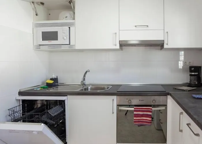 Corralejo Beach Villa Tierra With Private Heated Pool, Bbq, Fast Wifi & Breathtaking Views By Amazzzing Travel וילה