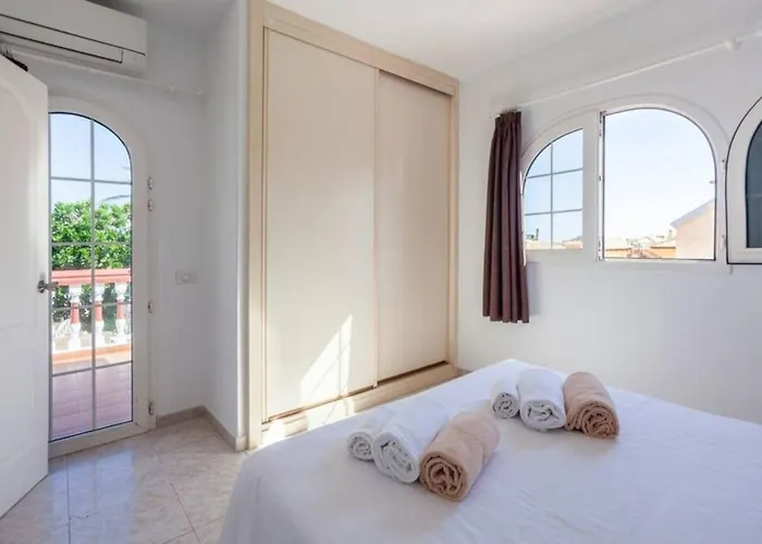 Corralejo Beach Villa Tierra With Private Heated Pool, Bbq, Fast Wifi & Breathtaking Views By Amazzzing Travel * コラレホ