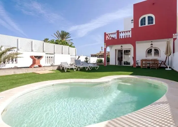 וילה Corralejo Beach Villa Tierra With Private Heated Pool, Bbq, Fast Wifi & Breathtaking Views By Amazzzing Travel *